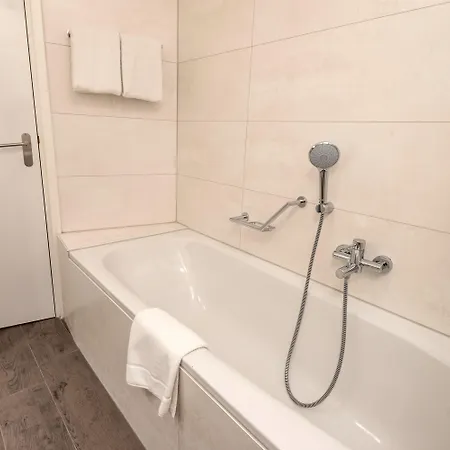 Der Valk Den Haag - 4*